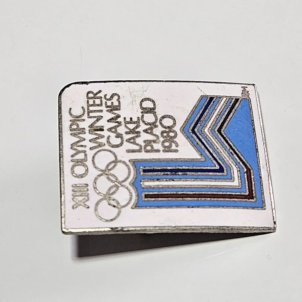 Vntg 1980 XIII Olympic Winter Games Lake Placid Enamel Lapel Pin Silver Tone